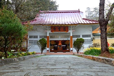 O Templo de Ciyun: Uma Jóia Escondida de Arquitetura e Espiritualidade em Bozhou!